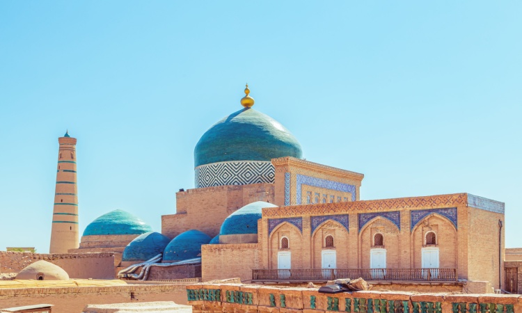 A Guide to Inclusions and Exclusions for Dubai Travel Insurance