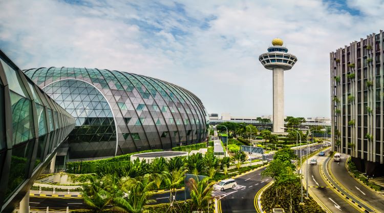 Most Luxurious and Convenient Airports in 2024